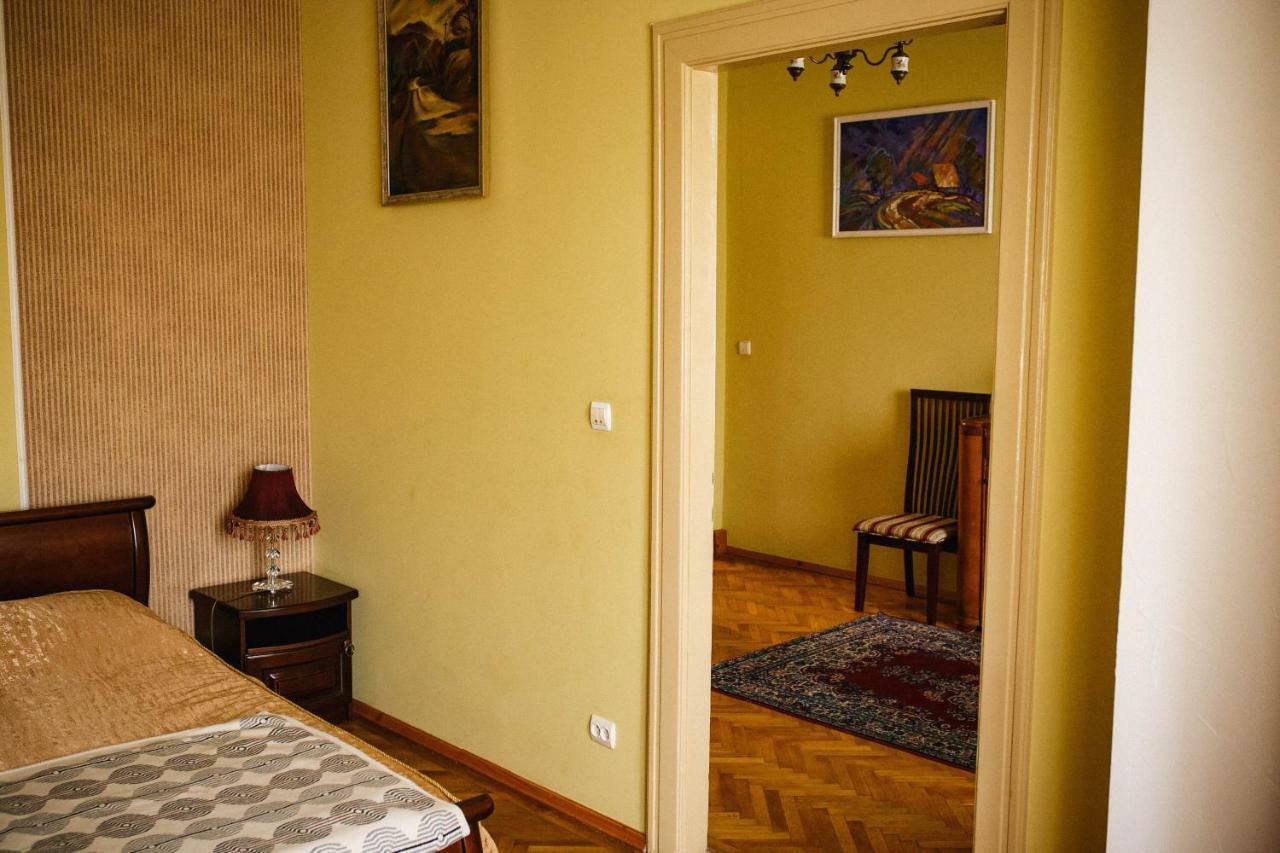 Appartamento Historical center Užhorod Esterno foto